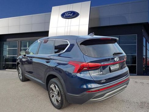 Used 2022 Hyundai Santa Fe SE FWD image 3