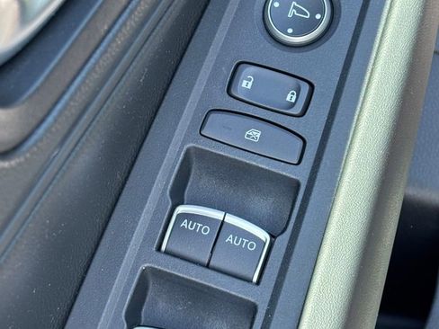 Used 2023 Honda Accord LX image 10