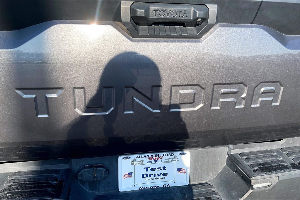 Used 2025 Toyota Tundra SR5 w/ SR5 Convenience Package AWD/4WD image 26