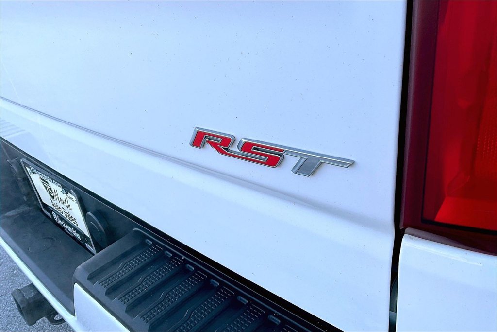 Used 2022 Chevrolet Silverado 1500 RST w/ True North Edition Plus AWD/4WD image 24