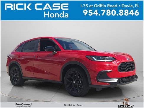 Used 2025 Honda HR-V Sport image 1