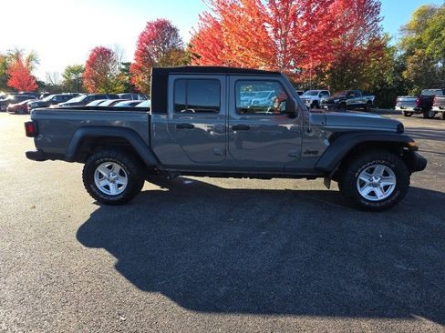 Used 2020 Jeep Gladiator Sport w/ Quick Order Package 23S image 7