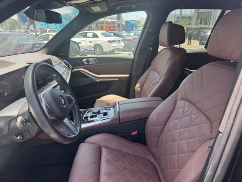 Used 2024 BMW X5 xDrive50e w/ M Sport Package AWD/4WD image 5