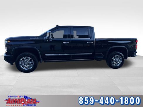 Used 2024 Chevrolet Silverado 2500 High Country w/ High Country Premium Package image 2