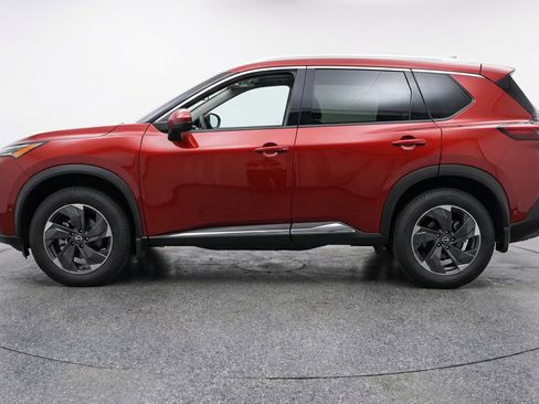Used 2025 Nissan Rogue SV AWD/4WD image 5
