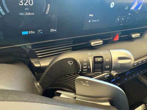 Used 2025 Hyundai Ioniq 5 SEL image 31