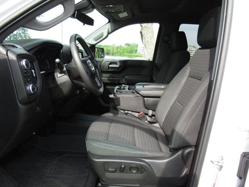 Used 2024 GMC Sierra 1500 Pro w/ Graphite Edition AWD/4WD image 10