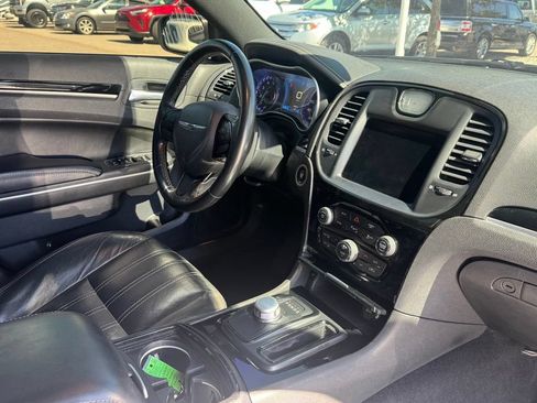 Used 2021 Chrysler 300 S RWD image 30