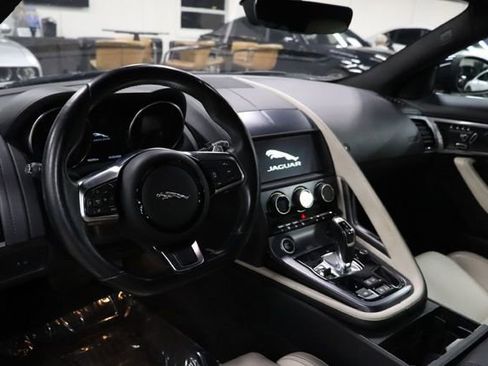 Used 2020 Jaguar F-TYPE Coupe RWD image 12