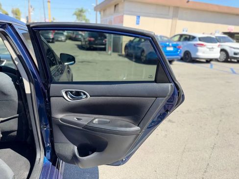 Used 2019 Nissan Sentra SR w/ Exterior Package FWD image 26