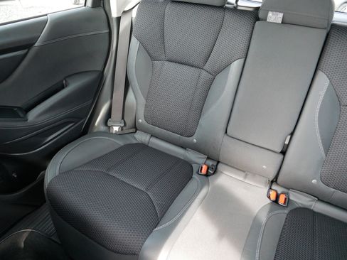 Used 2023 Subaru Forester Premium AWD/4WD image 12