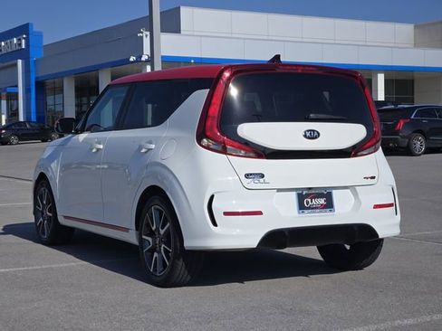 Used 2020 Kia Soul GT-Line FWD image 5