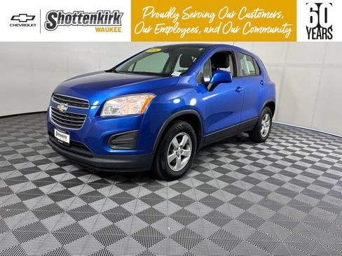 Used 2016 Chevrolet Trax LS AWD/4WD image 1