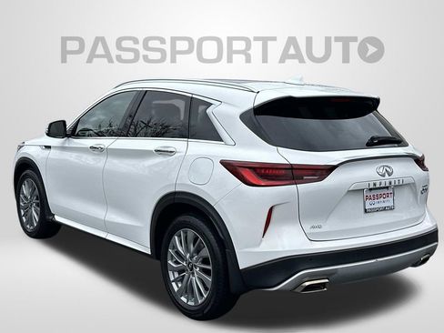 Certified 2023 INFINITI QX50 Luxe image 2
