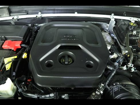 Certified 2025 Jeep Wrangler Unlimited Sport AWD/4WD image 19