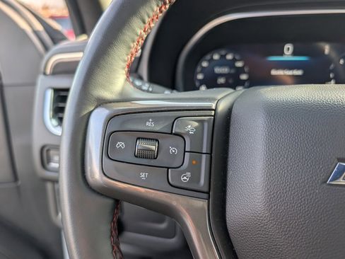 Used 2023 Chevrolet Suburban RST w/ Luxury Package image 13