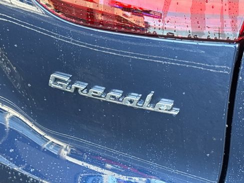 Used 2025 Maserati Grecale Modena image 27