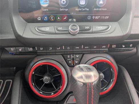 Used 2020 Chevrolet Camaro SS RWD image 27