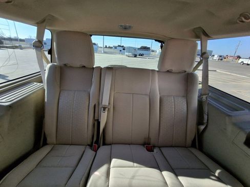 Used 2016 Ford Expedition EL XL AWD/4WD image 16