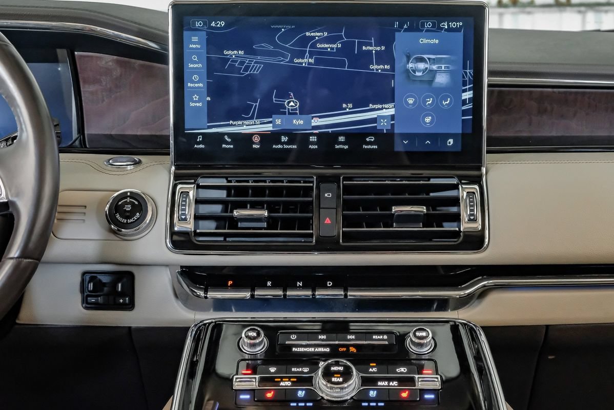 Used 2023 Lincoln Navigator L Reserve AWD/4WD image 25
