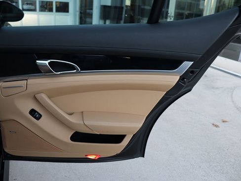 Used 2016 Porsche Panamera Edition w/ Premium Package Plus image 46
