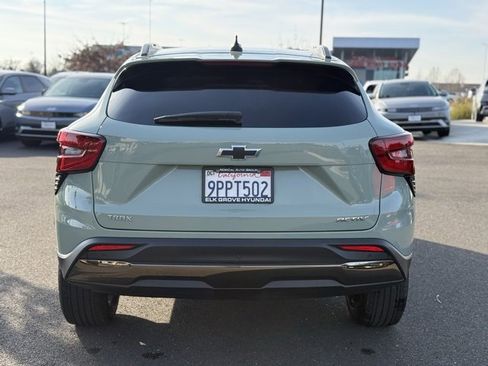 Used 2025 Chevrolet Trax ACTIV w/ Driver Confidence Package image 4