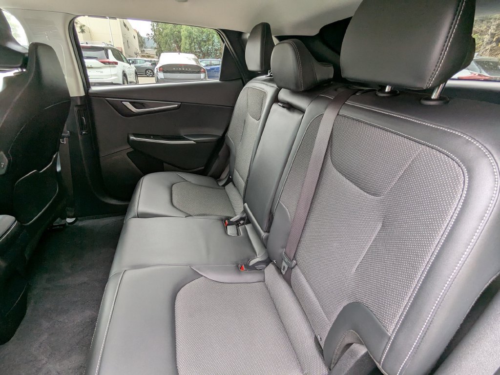 Used 2024 Kia EV6 Light RWD image 24