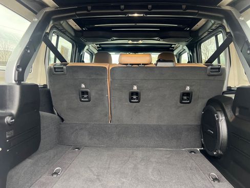 Used 2023 Jeep Wrangler Sahara w/ Cold Weather Group image 39