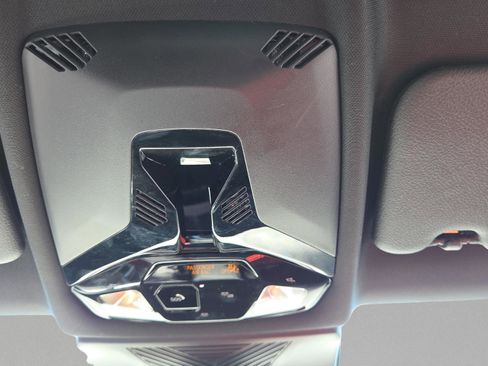 Certified 2025 BMW 228i xDrive 228 xDrive w/ M Sport Package image 32