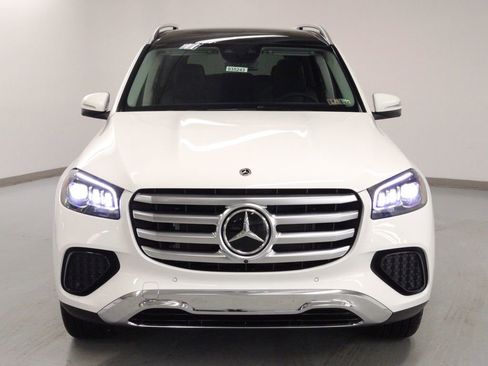 New 2026 Mercedes-Benz GLS 450 4MATIC image 3