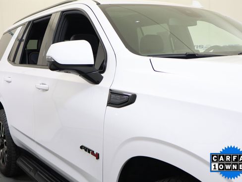 Used 2024 GMC Yukon AT4 w/ Technology Package image 3