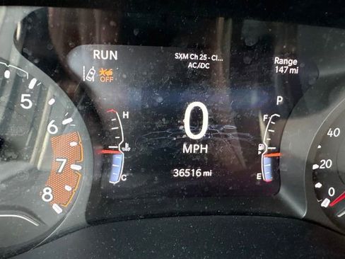 Used 2023 Jeep Compass Limited AWD/4WD image 3