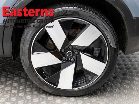 Used 2023 Volvo C40 P8 Recharge Ultimate AWD/4WD image 8