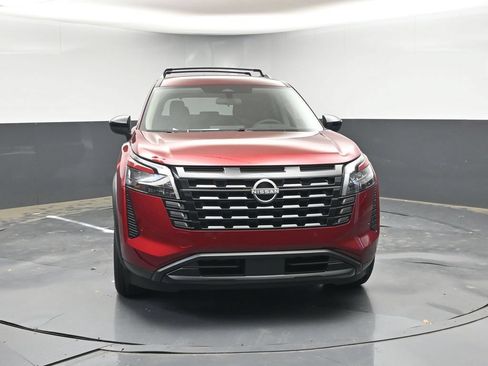 New 2026 Nissan Pathfinder SV w/ SV Premium Package FWD image 8