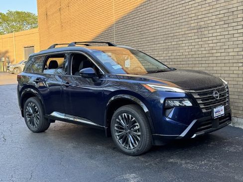 New 2026 Nissan Rogue Platinum AWD/4WD image 4