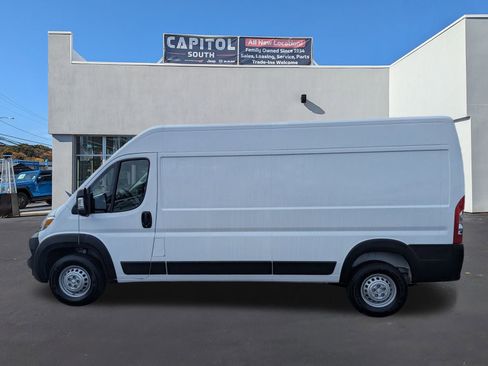 New 2026 RAM ProMaster 2500 w/ Convenience Group image 5