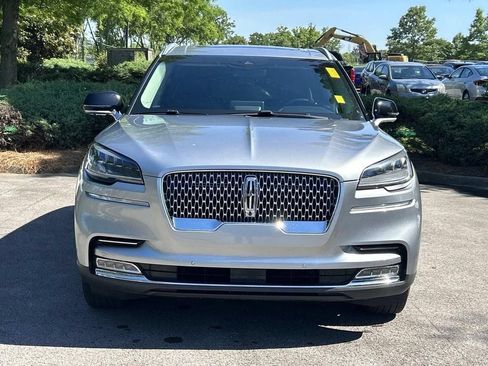 Used 2020 Lincoln Aviator Reserve w/ Equipment Group 201A AWD/4WD image 2