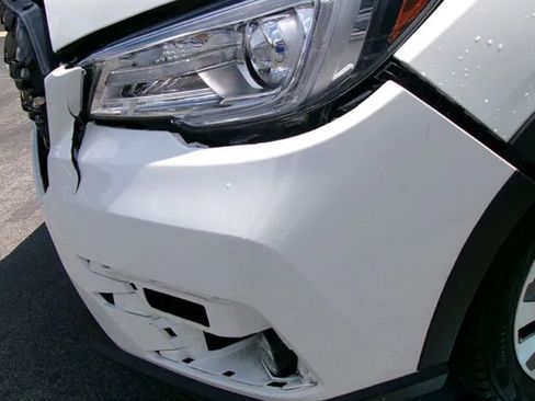 Used 2019 Subaru Ascent Touring w/ Popular Package #3 AWD/4WD image 3