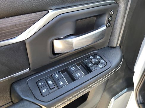 Used 2025 RAM 3500 Laramie image 16