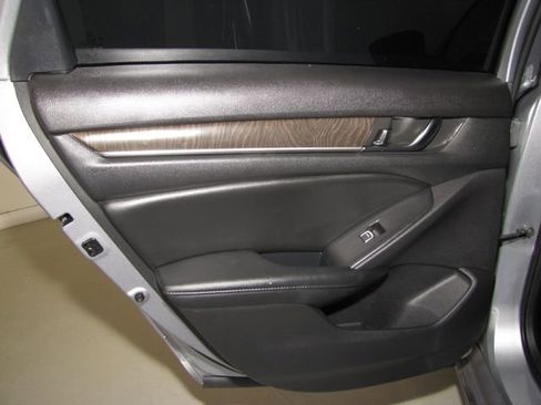 Certified 2022 Honda Accord EX-L image 14