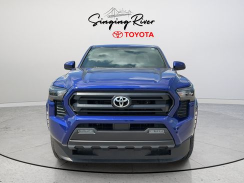 Used 2025 Toyota Tacoma SR5 RWD image 2