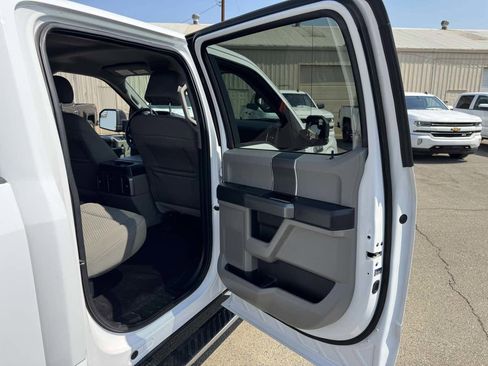 Used 2016 Ford F150 XLT w/ Equipment Group 302A Luxury image 22