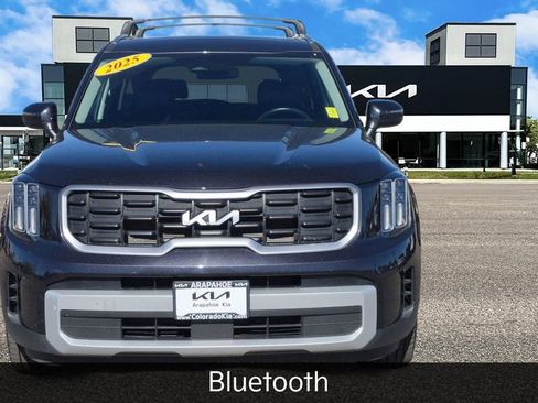 Certified 2025 Kia Telluride S image 4