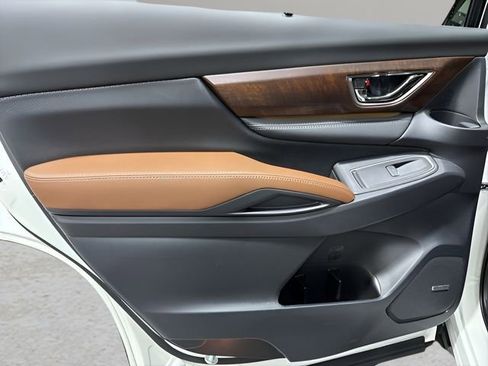 Used 2025 Subaru Ascent Touring w/ Popular Package #1 image 31