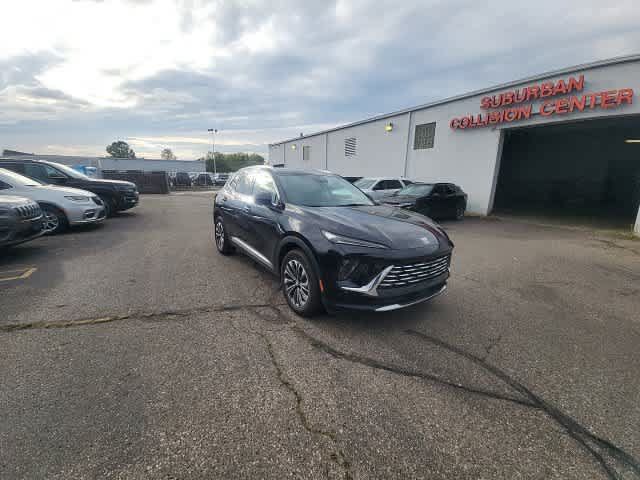 Used 2024 Buick Envision Preferred AWD/4WD image 6