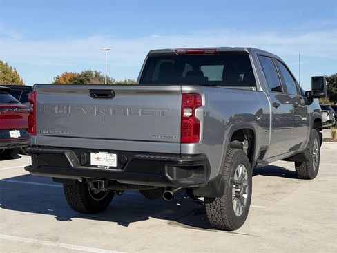 New 2026 Chevrolet Silverado 2500 Custom image 4