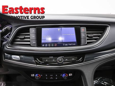 Used 2021 Buick Enclave Essence w/ Sport Touring Edition AWD/4WD image 12