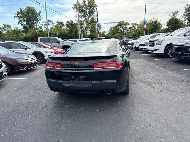 Used 2015 Chevrolet Camaro SS RWD image 5