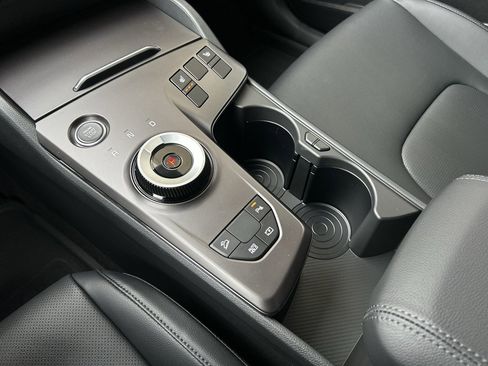 New 2026 Kia Sportage AWD Hybrid image 23