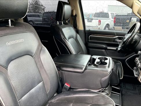 Used 2019 RAM 1500 Laramie AWD/4WD image 30